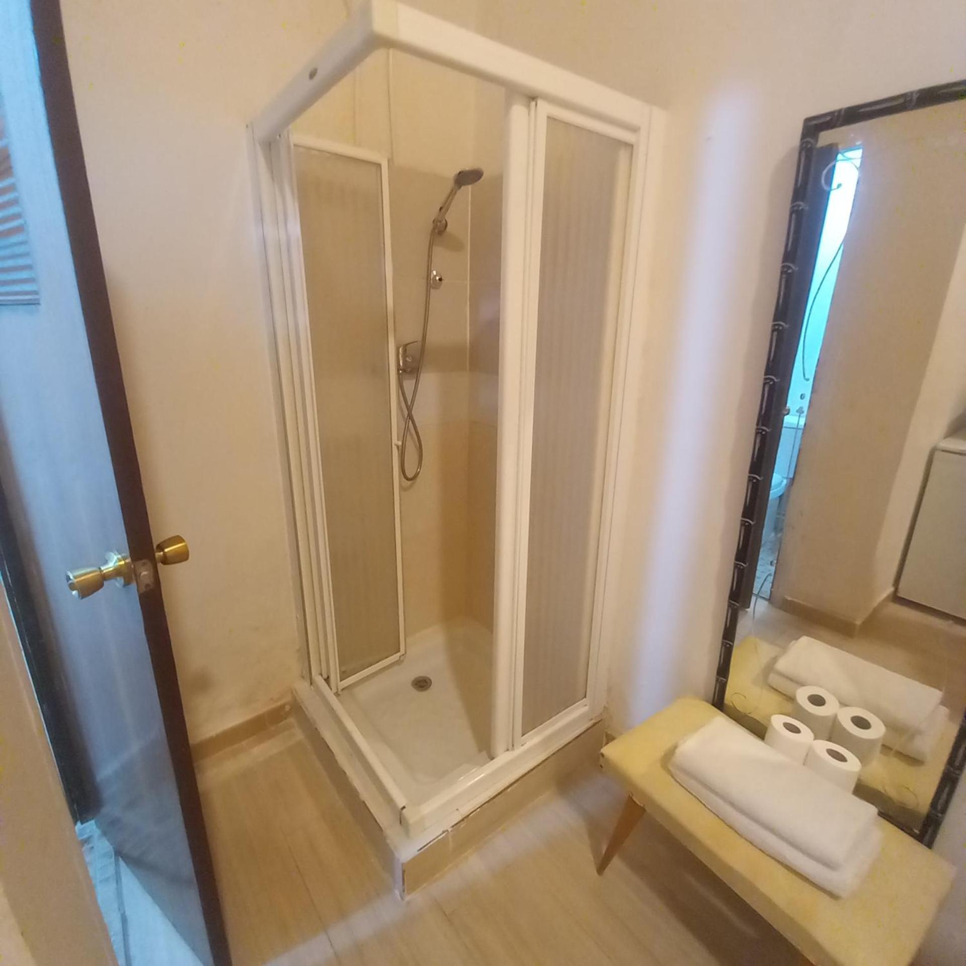 Aurora Room With Private Bathroom Αλικάντε Εξωτερικό φωτογραφία